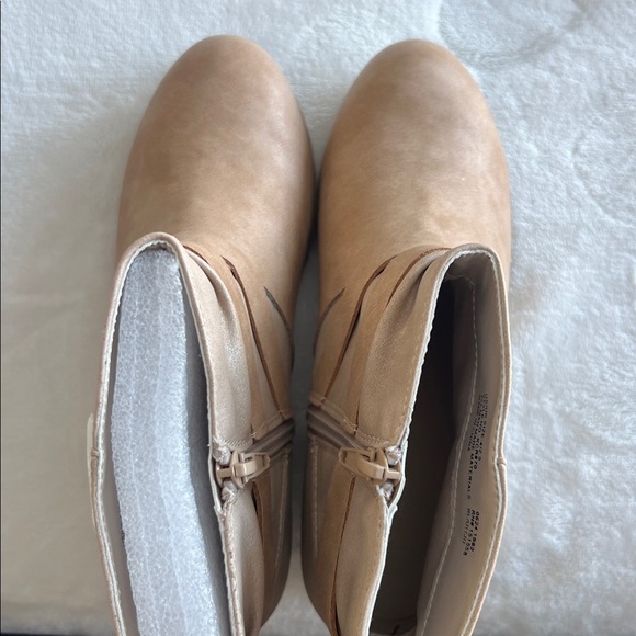 Kenneth Cole little girls Ellen Zoey western ankle boots-NEW - Picture 4 of 4